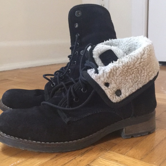 Black suede boots - Picture 3 of 9